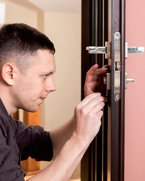 : Professional Locksmith For Commercial And Residential Locksmith Services in Gustine, CA