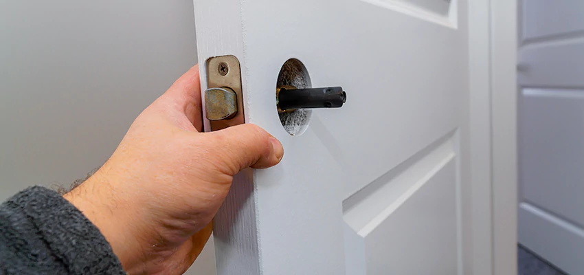 Nighttime Locksmith For Lock Repair in Gustine, CA