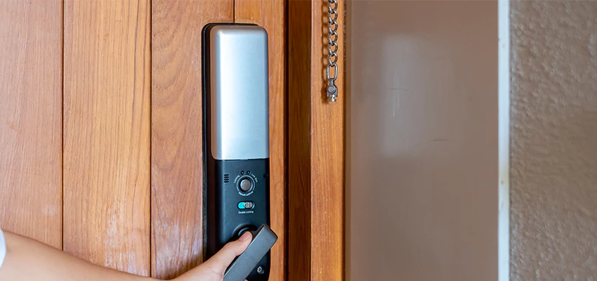 Home Security Electronic Locks Upgrades in Gustine, CA